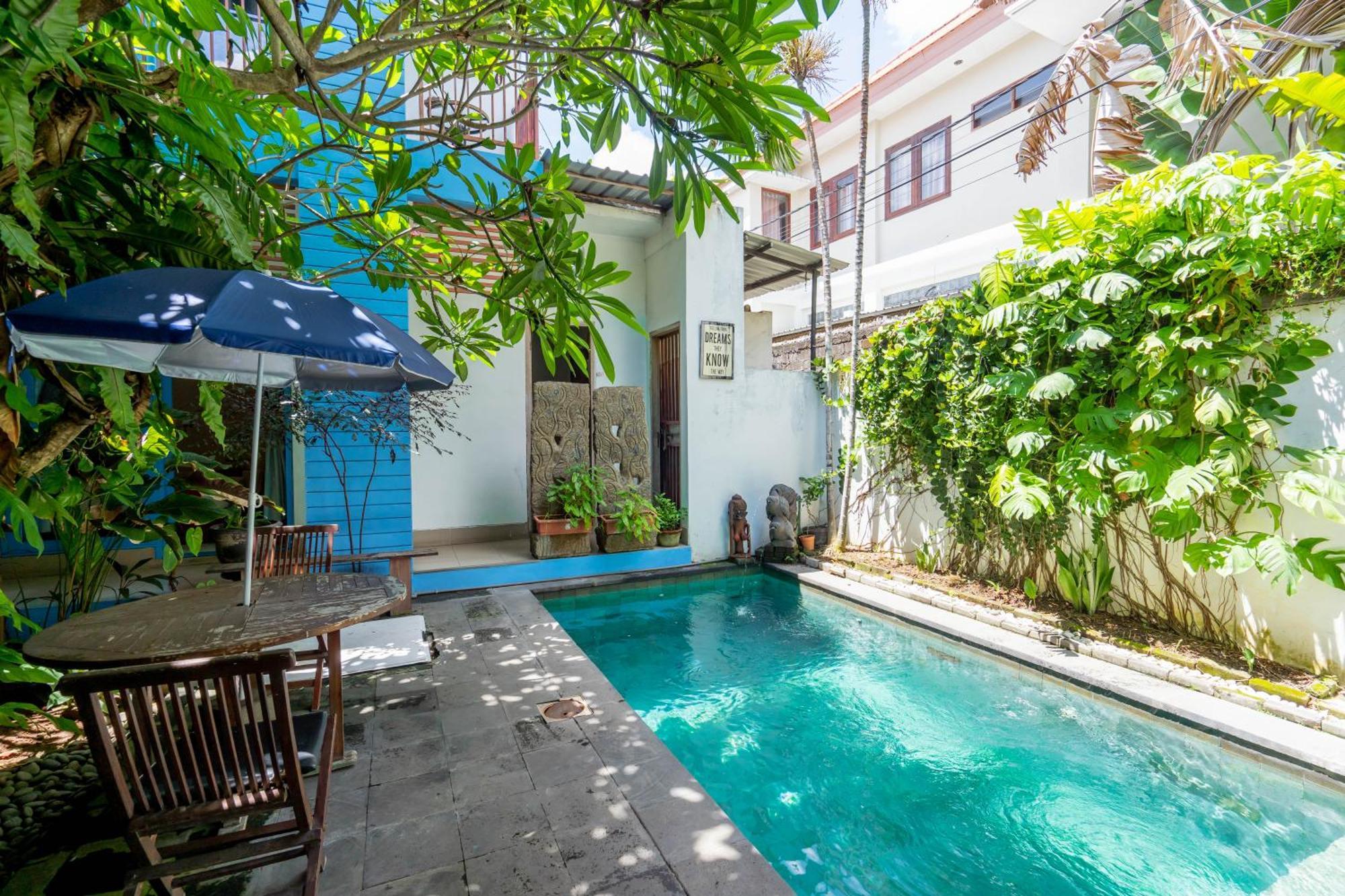 Hôtel Reddoorz Near Pantai Sanur Extérieur photo